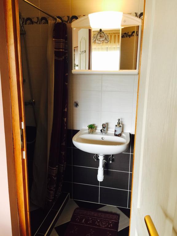 Apartman Edit Harkany Bagian luar foto